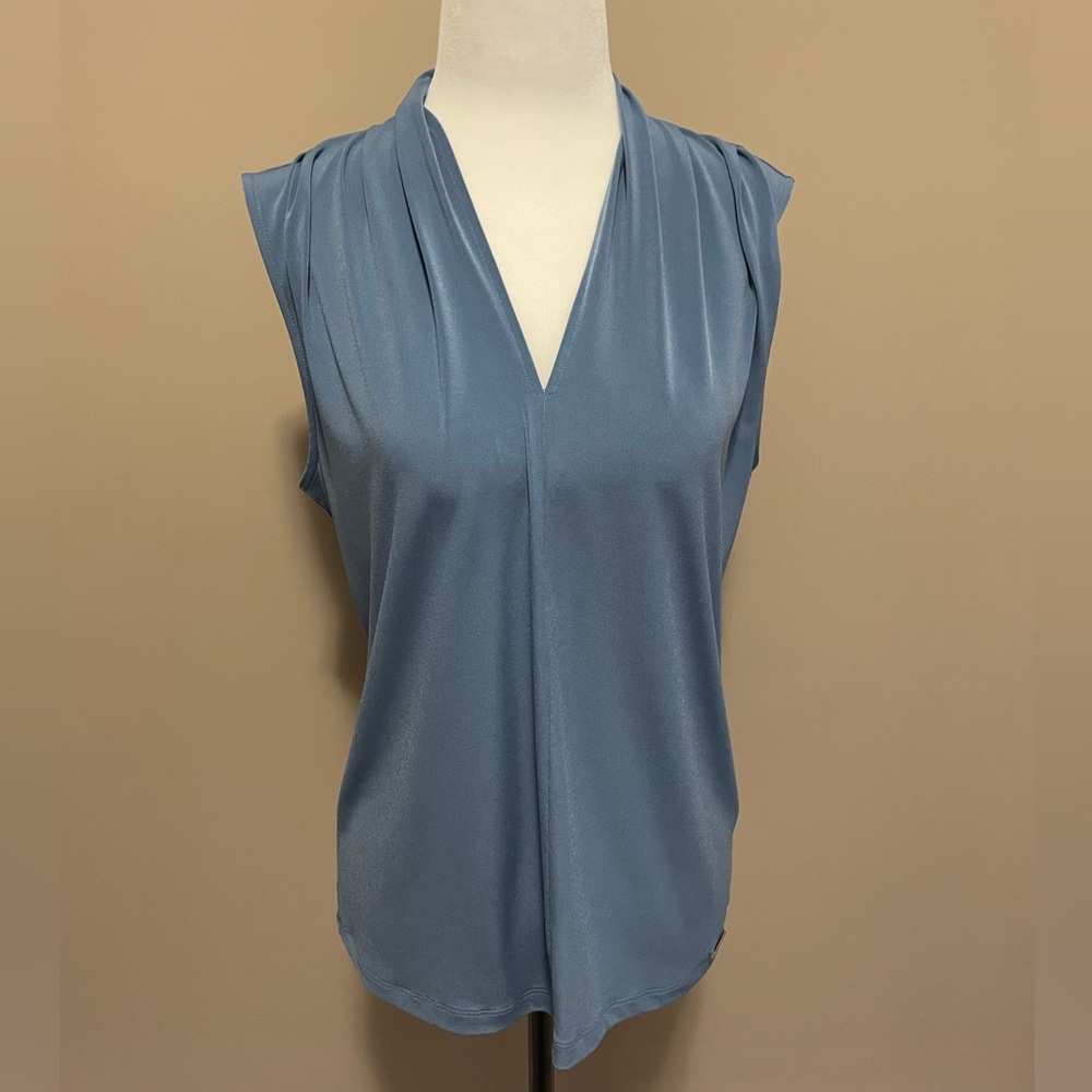 DKNY Size Small Blue Sleeveless Blouse